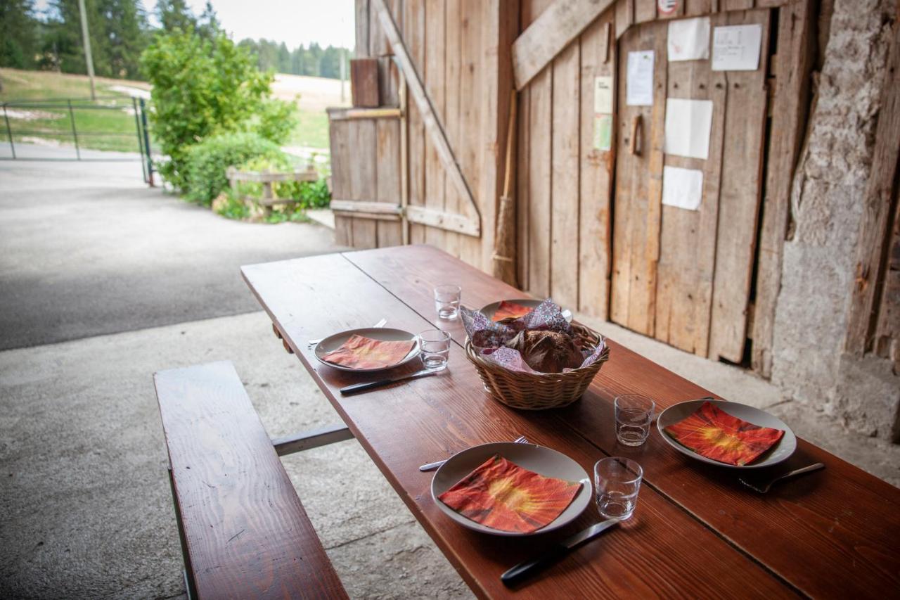 Ferme O'Clés Le Peuchapatte Exterior foto